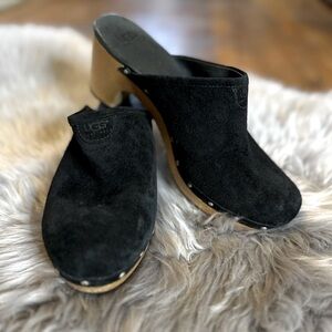 Ugg Sherpa inner clogs